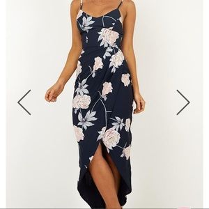 NWT Showpo “Just This Once” Dress in Navy Floral
